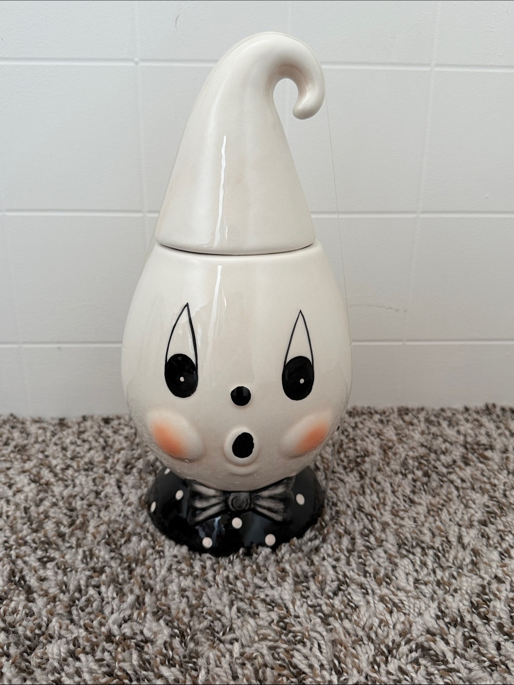 Johanna Parker Gus Halloween Ghost Canister